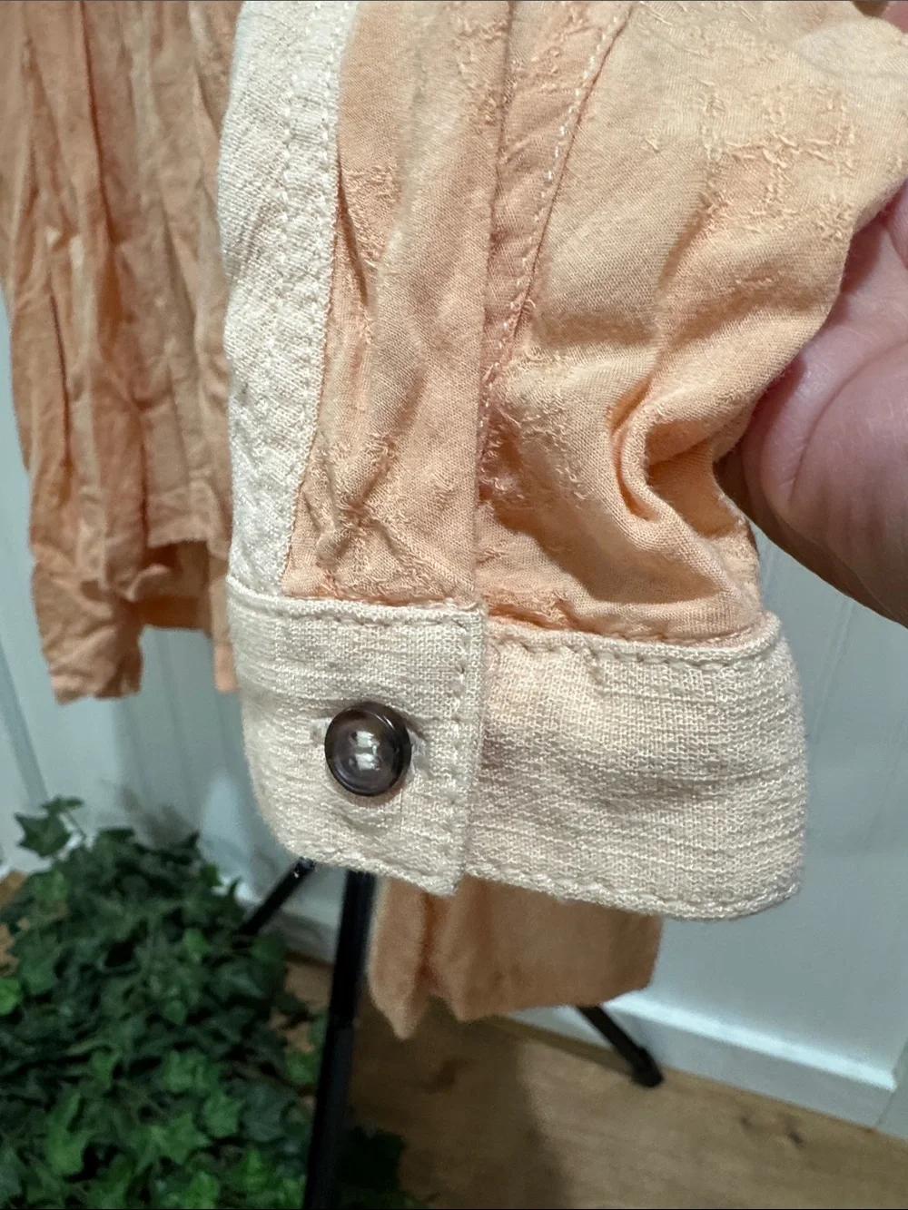 #842 FREE PEOPLE Peach 2-Tone Half Button Boho Flowy Oversized Blouse w Pockets